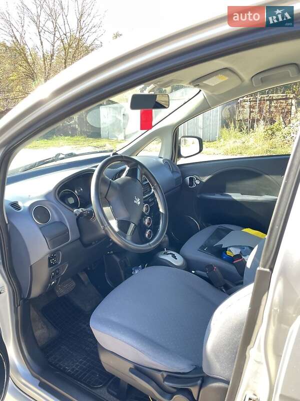 Хэтчбек Peugeot iOn 2011 в Коростышеве фото 9 Хэтчбек Peugeot iOn 2011 в Коростышеве