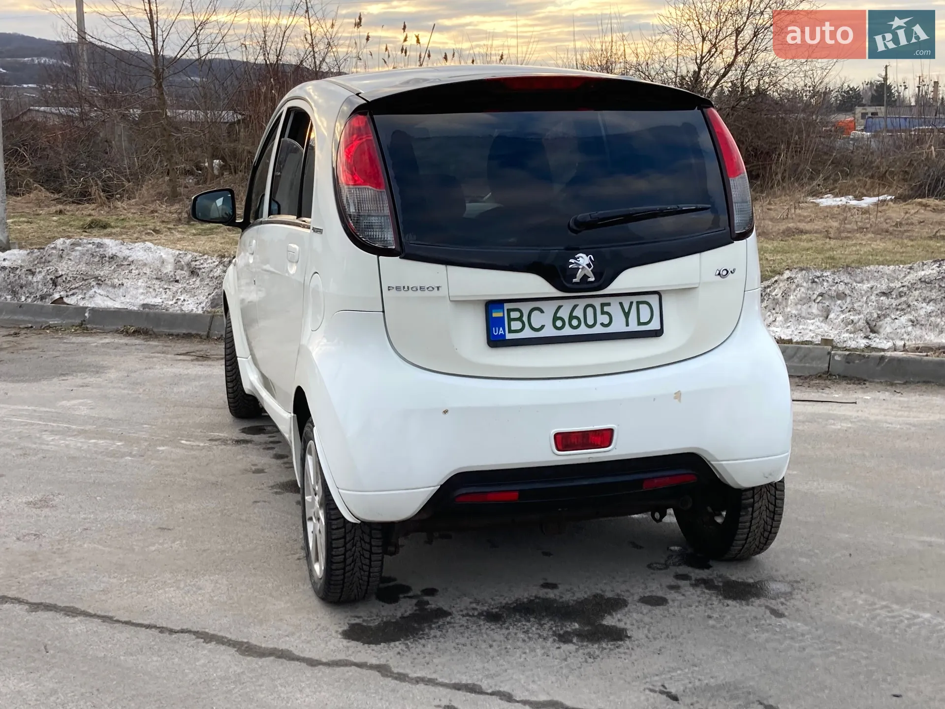 2013 Peugeot iOn - мініатюра 29
