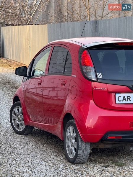 Хэтчбек Peugeot iOn 2011 в Стрые