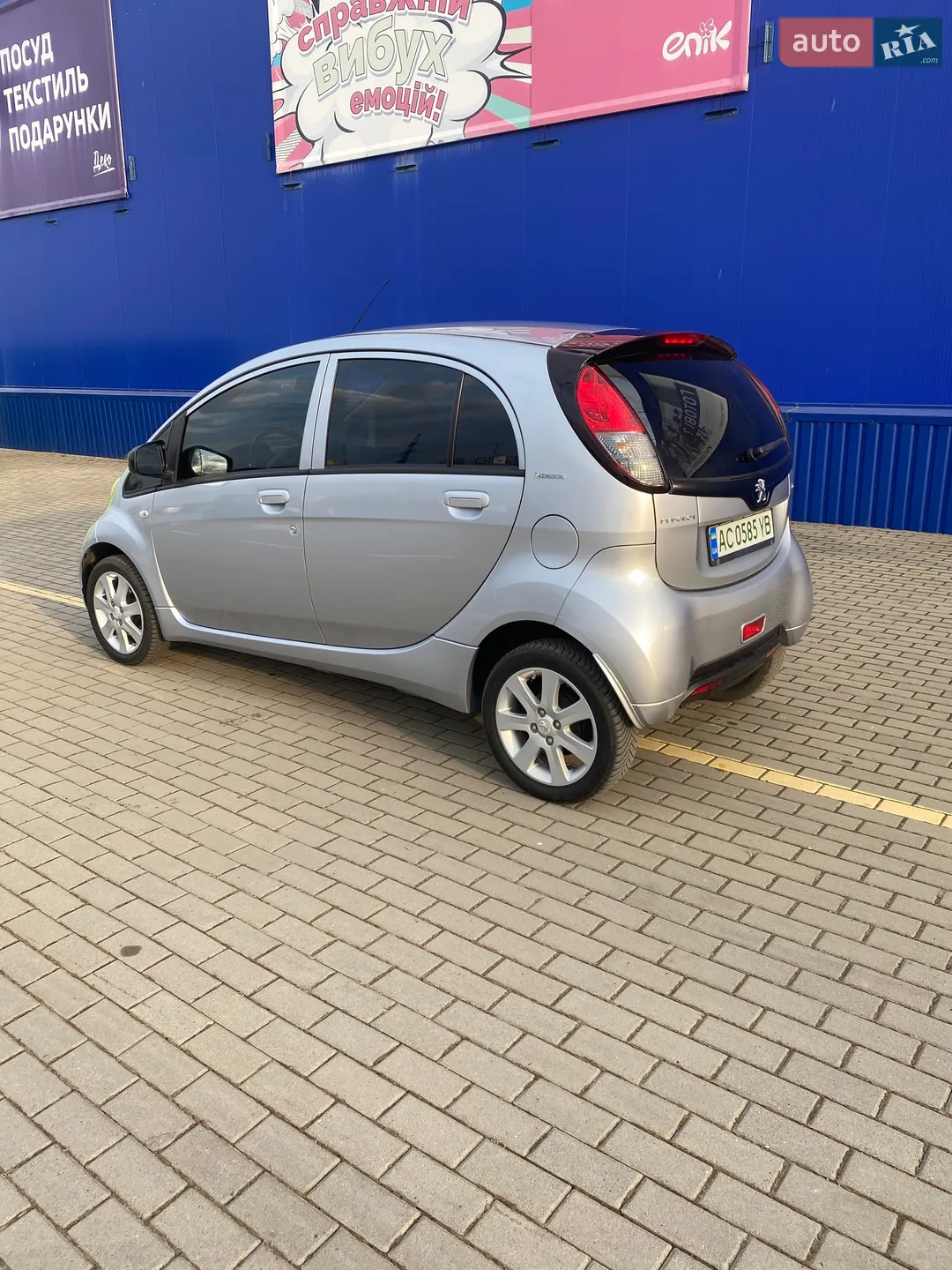 2018 Peugeot iOn - мініатюра 30