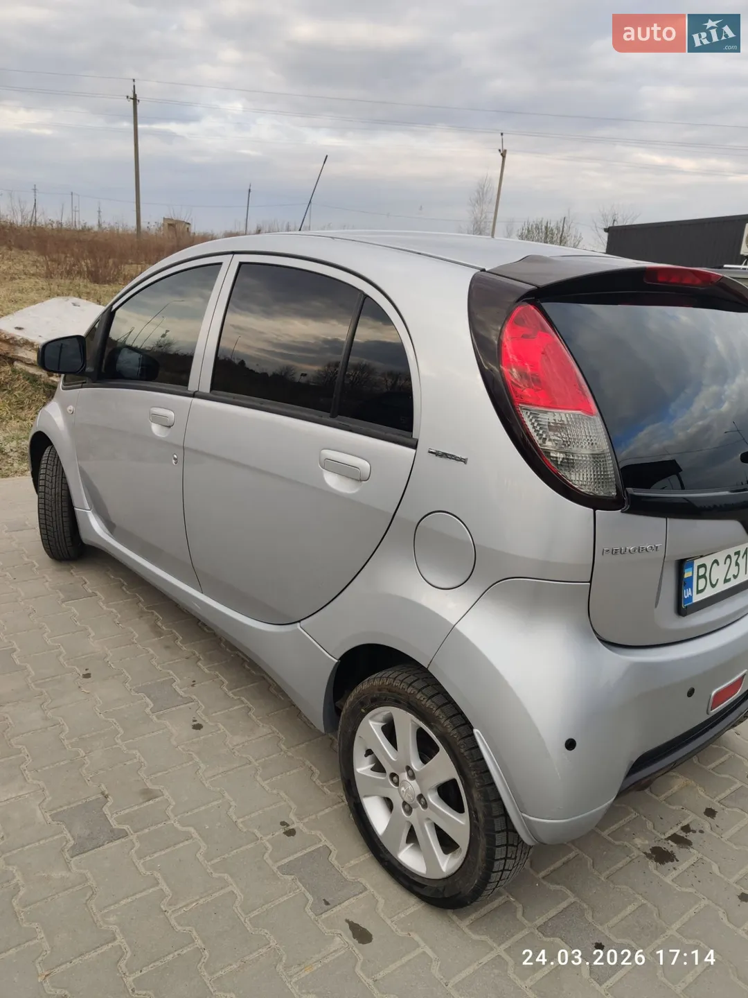2012 Peugeot iOn - мініатюра 5