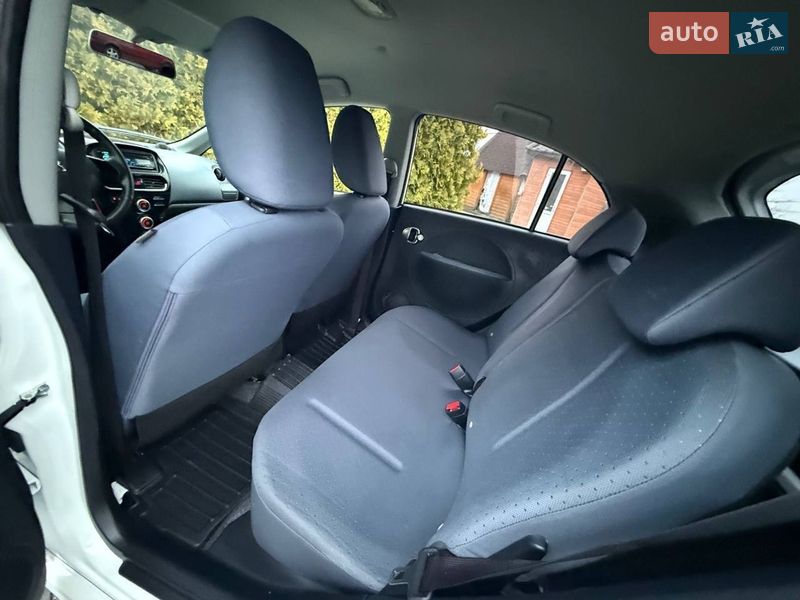 Хэтчбек Peugeot iOn 2019 в Стрые