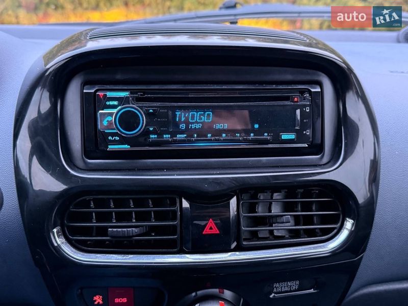 Хэтчбек Peugeot iOn 2019 в Стрые