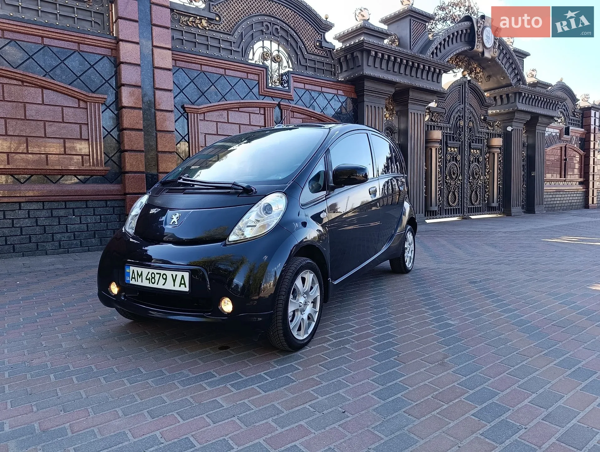 2013 Peugeot iOn - мініатюра 11