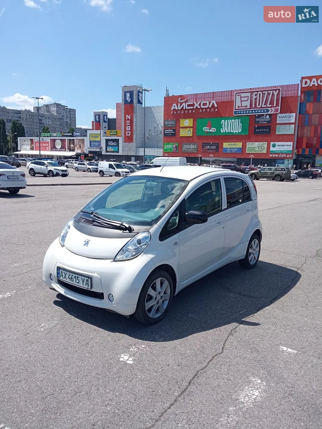 2016 Peugeot iOn - мініатюра 3
