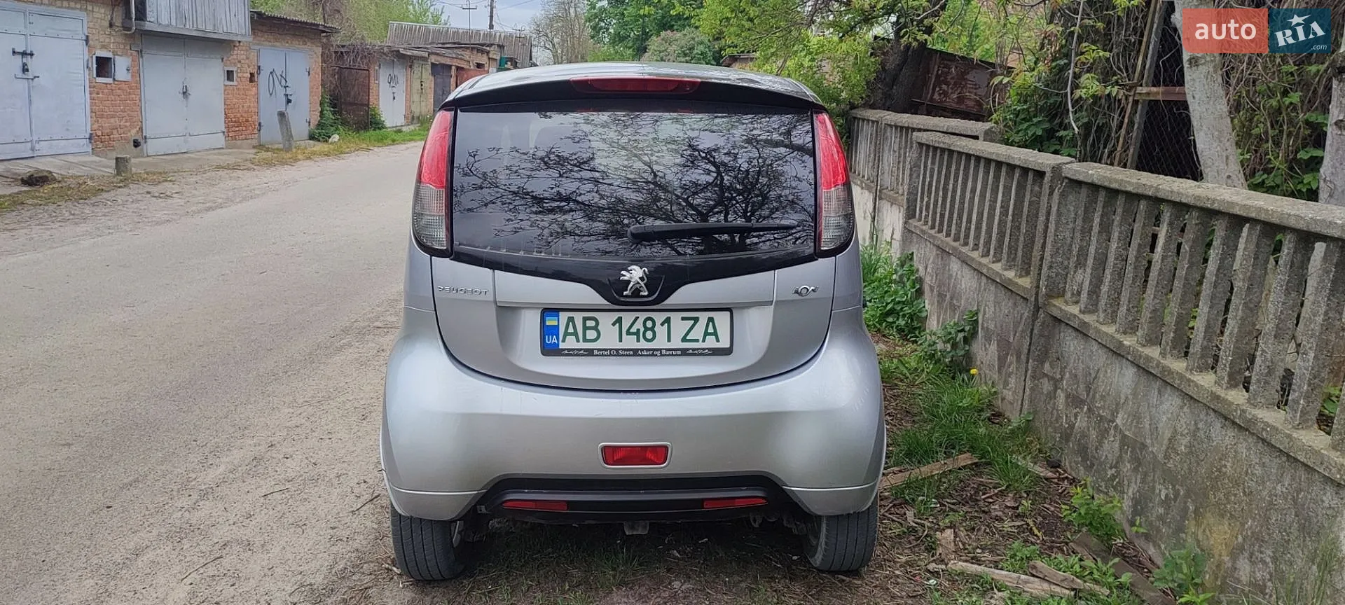 2012 Peugeot iOn - мініатюра 5