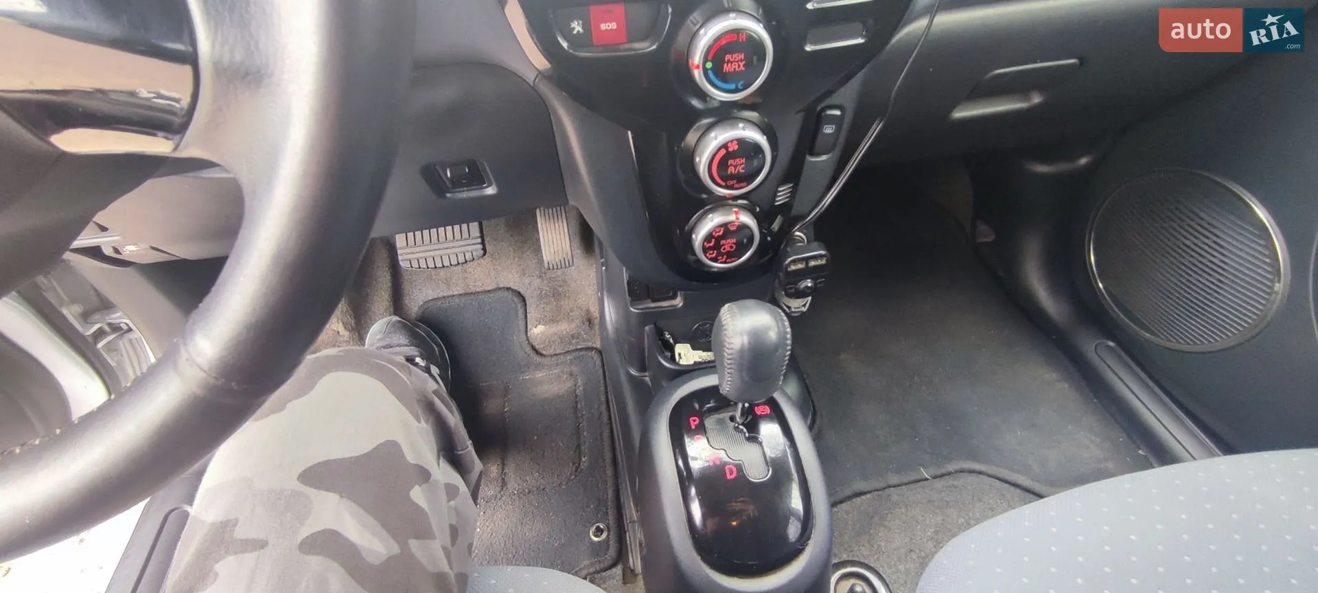 2012 Peugeot iOn - мініатюра 20