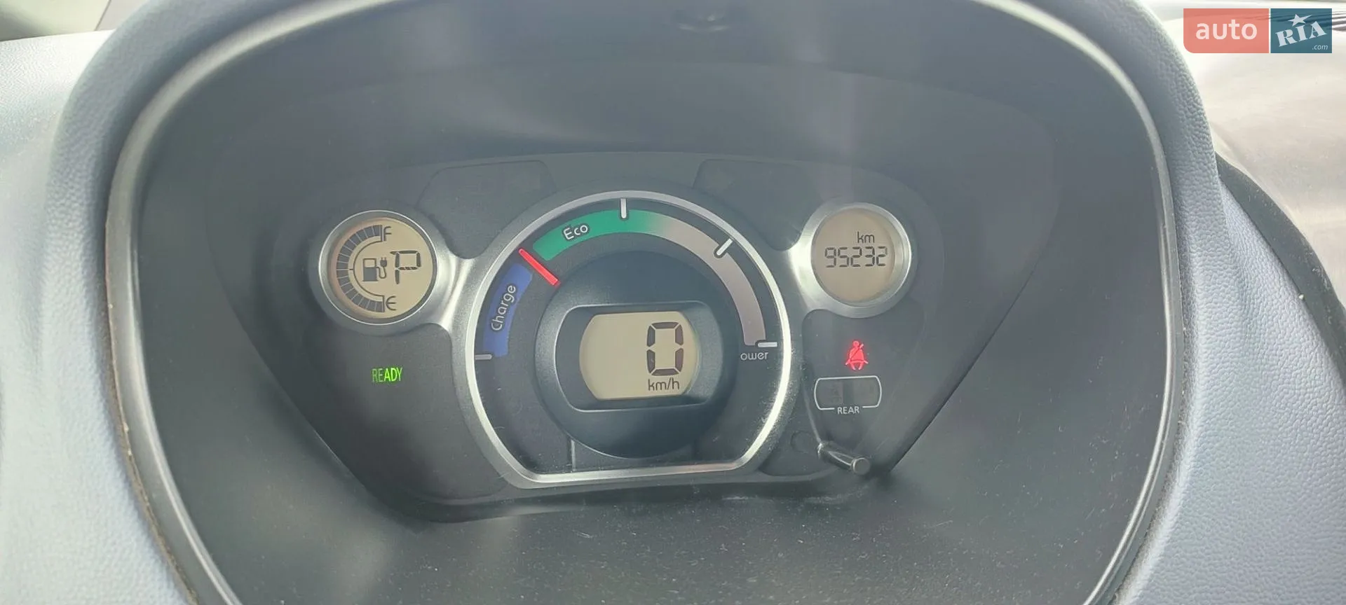 2012 Peugeot iOn - мініатюра 24