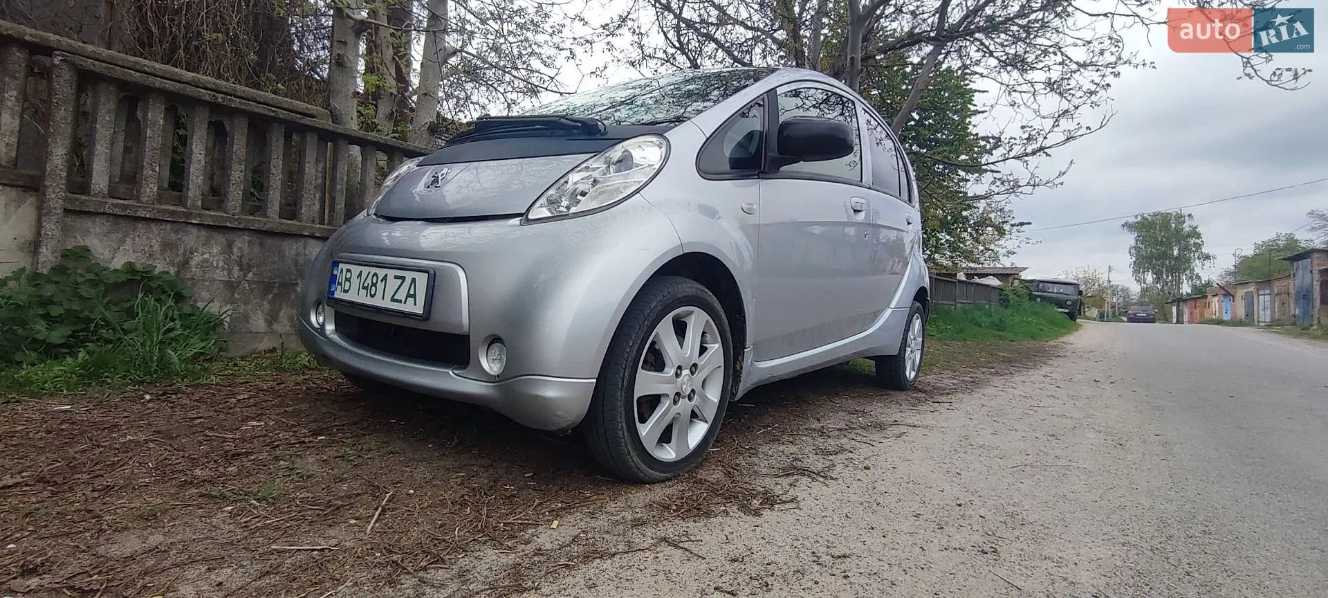 2012 Peugeot iOn - мініатюра 29
