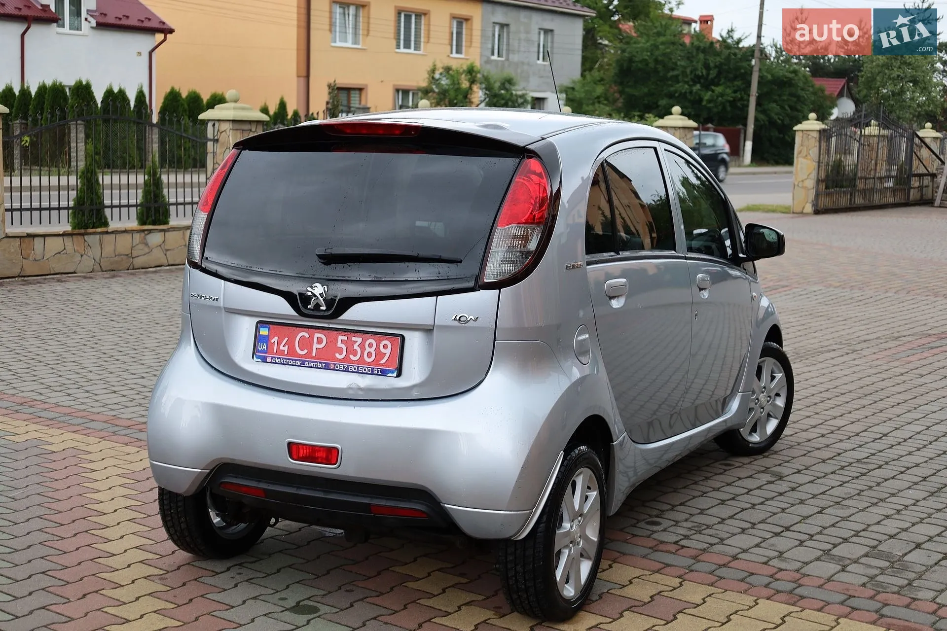2014 Peugeot iOn - мініатюра 8