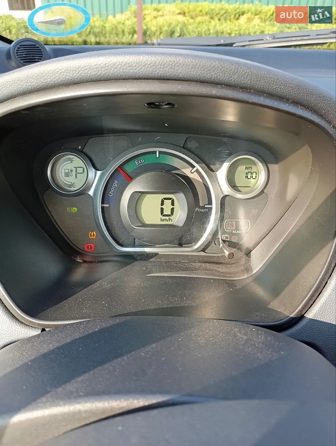 Peugeot iOn 2014