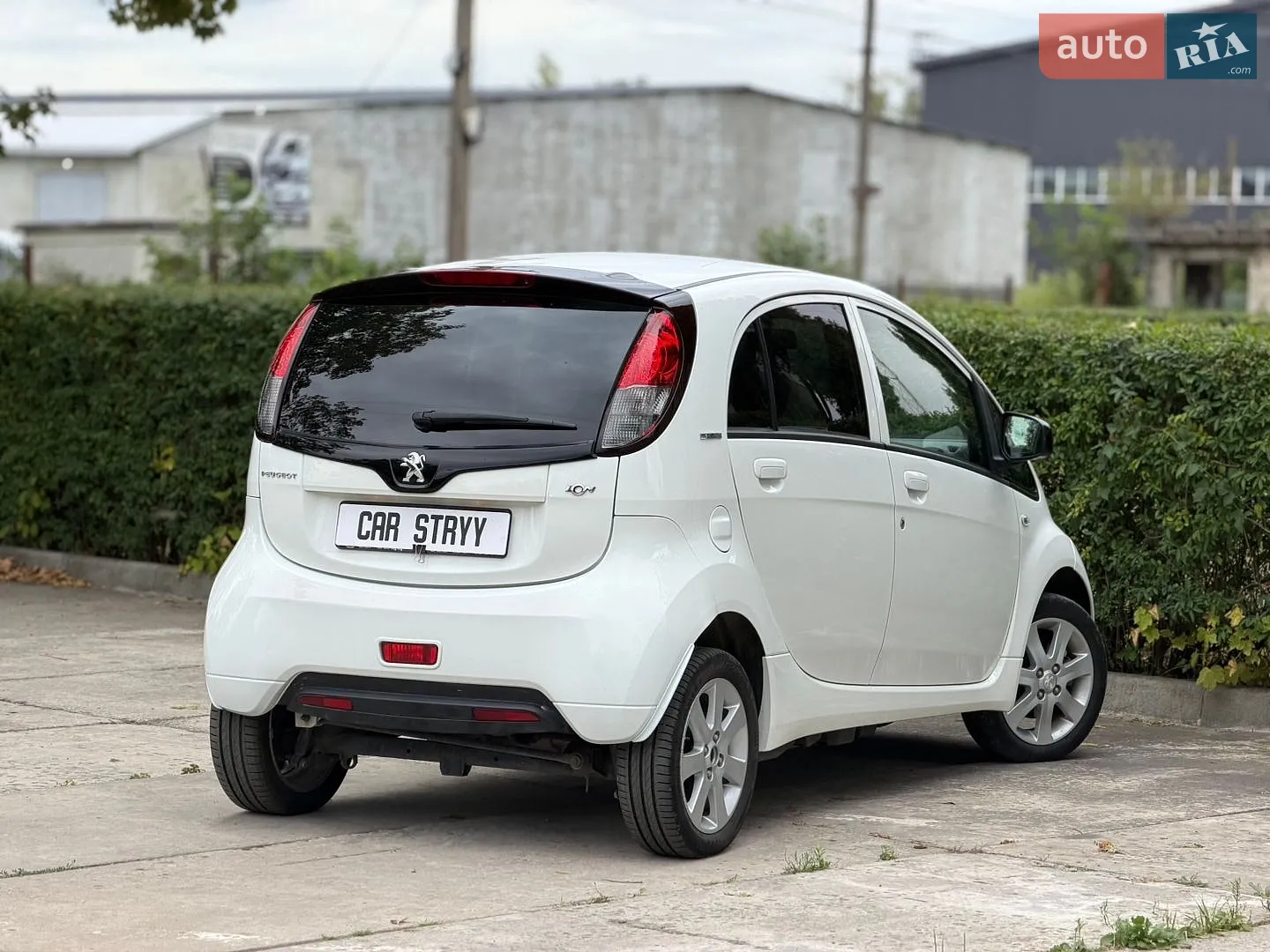 2019 Peugeot iOn - мініатюра 3