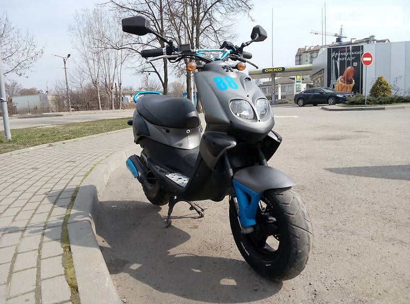 AUTO.RIA – Продам Пежо Метал-С 2002 бензин 100 скутер / мотороллер бу в  Ивано-Франковске, цена 800 $