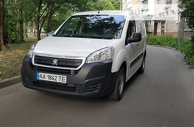 Легковой фургон (до 1,5 т) Peugeot Partner груз. 2017 в Киеве