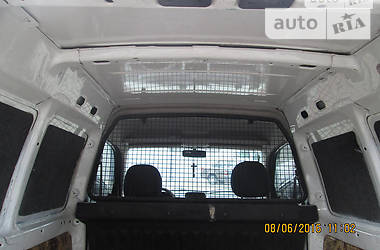 Грузопассажирский фургон Peugeot Partner 2006 в Каменец-Подольском