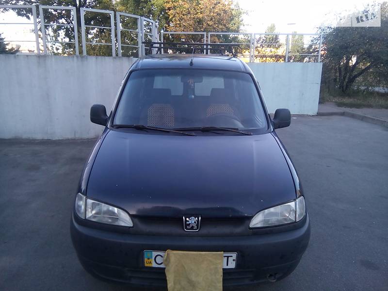 Грузопассажирский фургон Peugeot Partner 1998 в Киеве