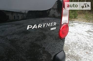 Вантажопасажирський фургон Peugeot Partner 2013 в Рівному