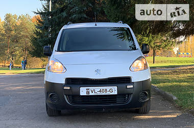 Грузопассажирский фургон Peugeot Partner 2015 в Ровно
