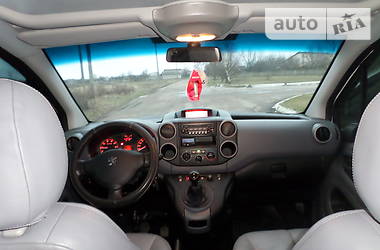Мінівен Peugeot Partner 2010 в 
