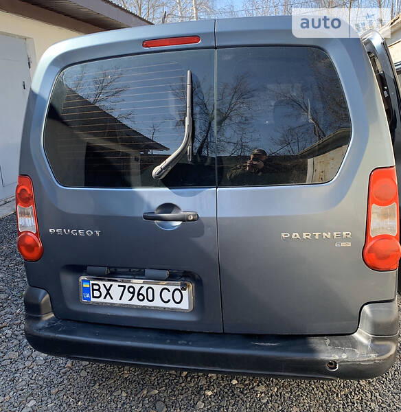 Вантажопасажирський фургон Peugeot Partner 2012 в Хмельницькому фото 11 Вантажопасажирський фургон Peugeot Partner 2012 в Хмельницькому
