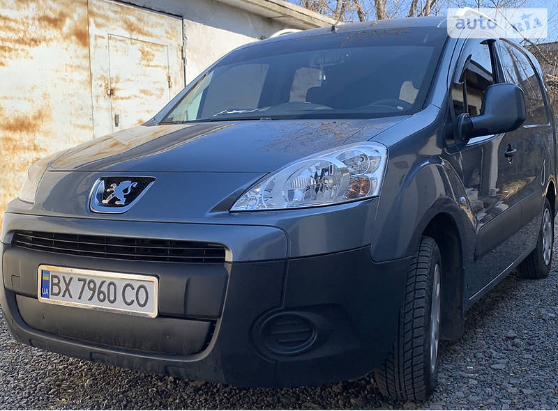 Вантажопасажирський фургон Peugeot Partner 2012 в Хмельницькому фото 15 Вантажопасажирський фургон Peugeot Partner 2012 в Хмельницькому