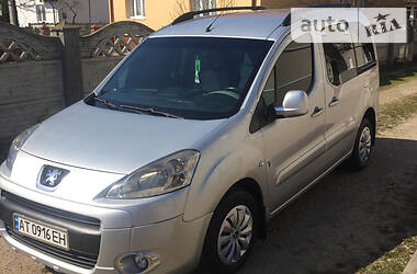 Минивэн Peugeot Partner 2010 в 