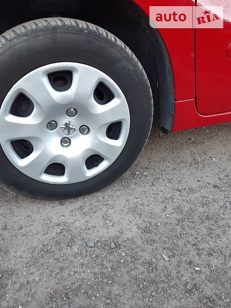 Мінівен Peugeot Partner 2008 в Рівному