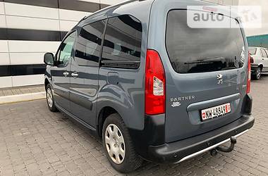 Мінівен Peugeot Partner 2011 в 