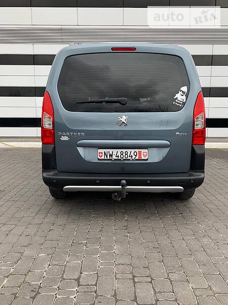 Мінівен Peugeot Partner 2011 в Рівному
