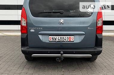 Мінівен Peugeot Partner 2011 в 
