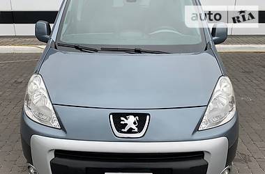 Мінівен Peugeot Partner 2011 в 