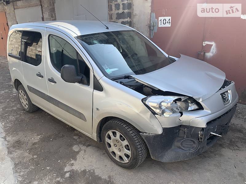 Мінівен Peugeot Partner 2011 в Києві фото 7 Мінівен Peugeot Partner 2011 в Києві