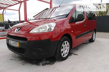 Мінівен Peugeot Partner 2010 в 
