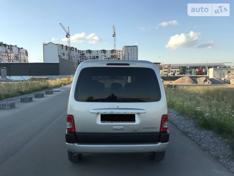 Мінівен Peugeot Partner 2007 в Києві