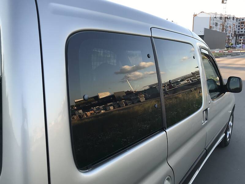 Мінівен Peugeot Partner 2007 в Києві