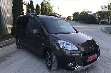 Минивэн Peugeot Partner 2012 в 