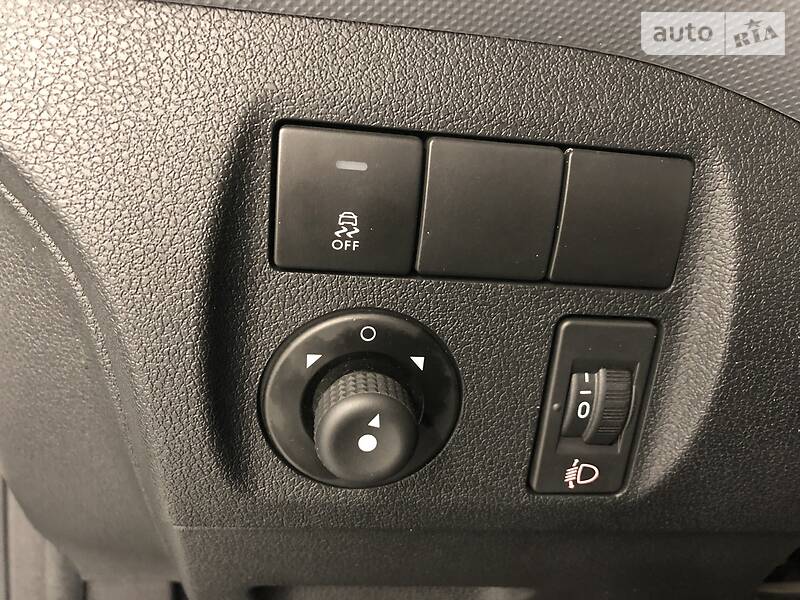 Універсал Peugeot Partner 2017 в Києві фото 9 Універсал Peugeot Partner 2017 в Києві