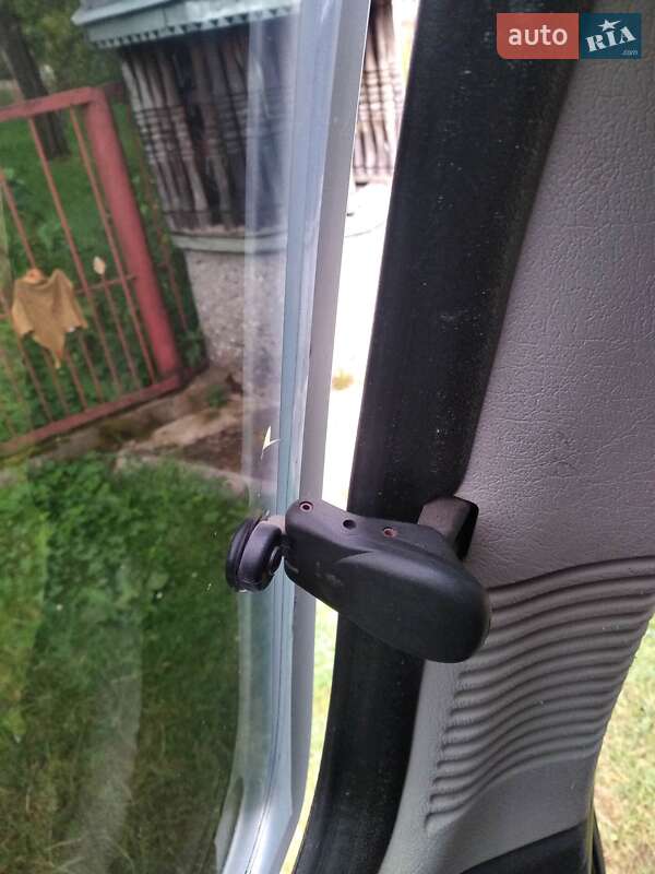 Мінівен Peugeot Partner 2012 в Івано-Франківську