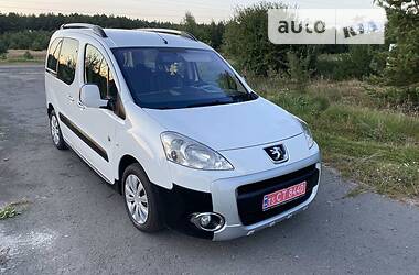 Универсал Peugeot Partner 2011 в Луцке