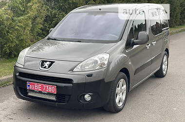 Минивэн Peugeot Partner 2011 в 