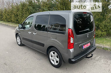 Минивэн Peugeot Partner 2011 в 