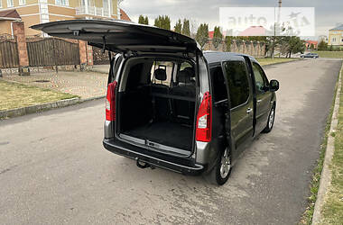 Минивэн Peugeot Partner 2011 в 