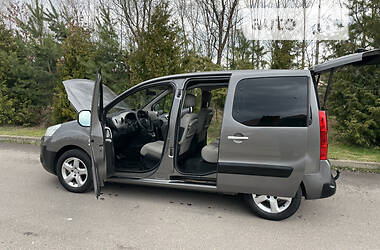 Минивэн Peugeot Partner 2011 в 