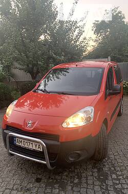 Мінівен Peugeot Partner 2013 в Житомирі