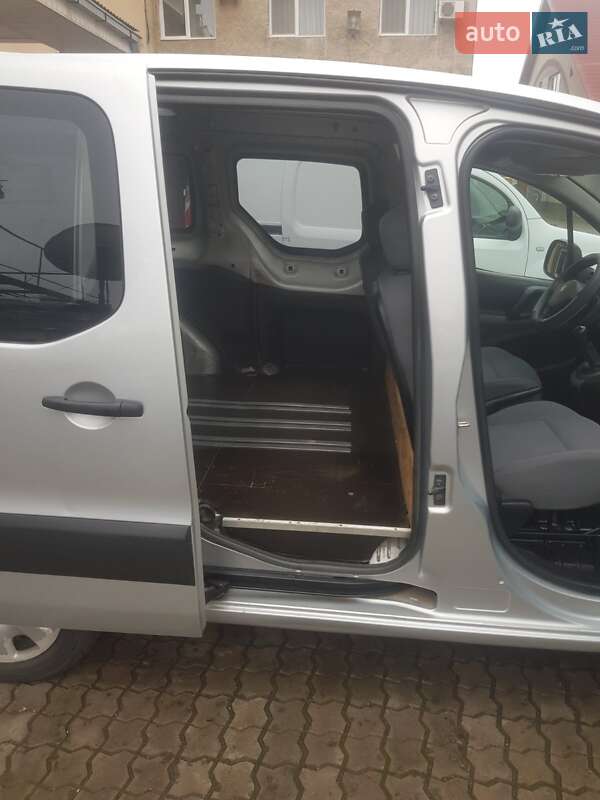 Минивэн Peugeot Partner 2013 в Виноградове