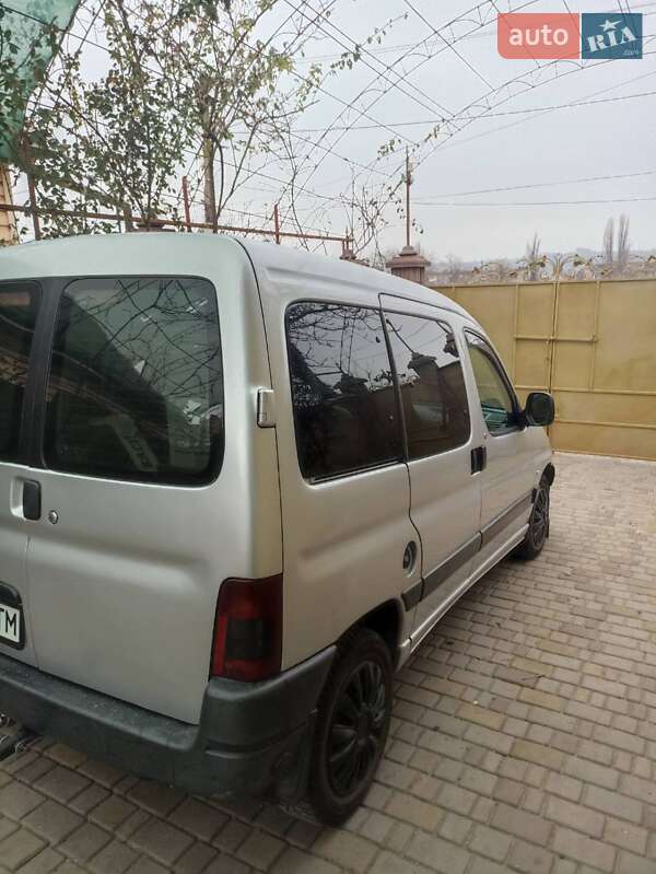 Універсал Peugeot Partner 2001 в Кривому Розі