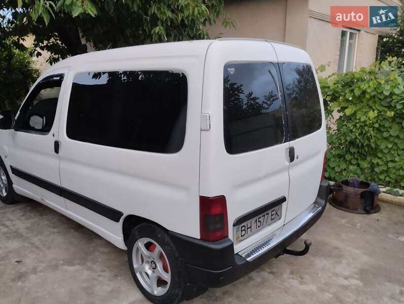 Минивэн Peugeot Partner 2006 в Килии фото 4 Минивэн Peugeot Partner 2006 в Килии