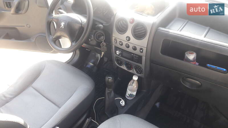 Мінівен Peugeot Partner 2005 в Верховині