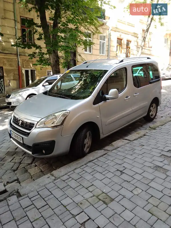 Минивэн Peugeot Partner 2015 в 