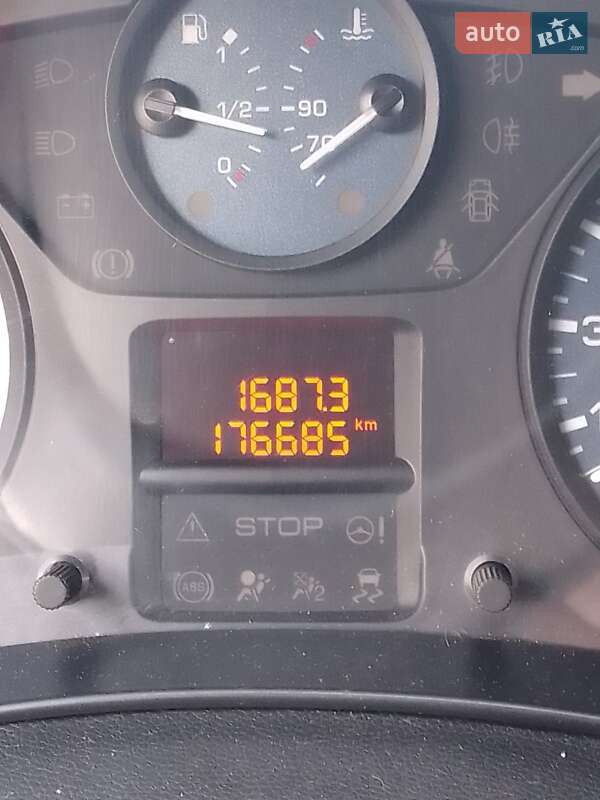 Минивэн Peugeot Partner 2015 в Львове фото 3 Минивэн Peugeot Partner 2015 в Львове